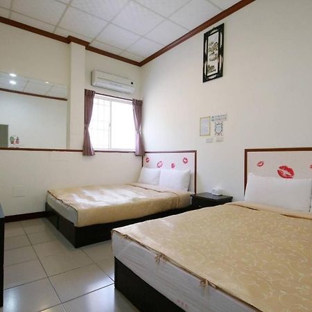 Sunmoonlake Sunflower House Yuchi Zewnętrze zdjęcie