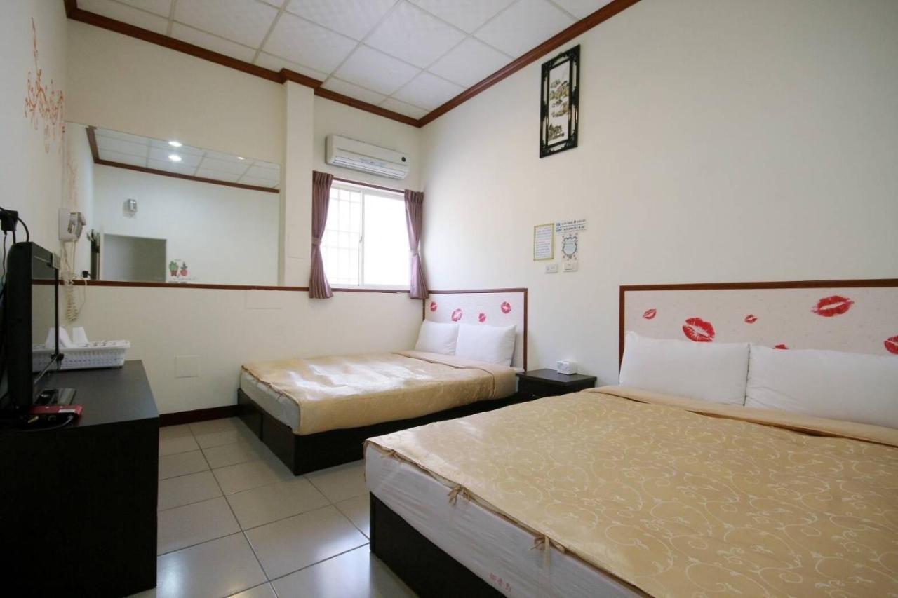 Sunmoonlake Sunflower House Yuchi Zewnętrze zdjęcie