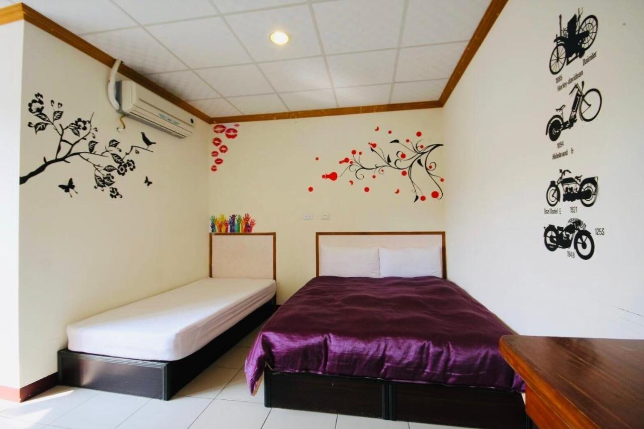 Sunmoonlake Sunflower House Yuchi Zewnętrze zdjęcie